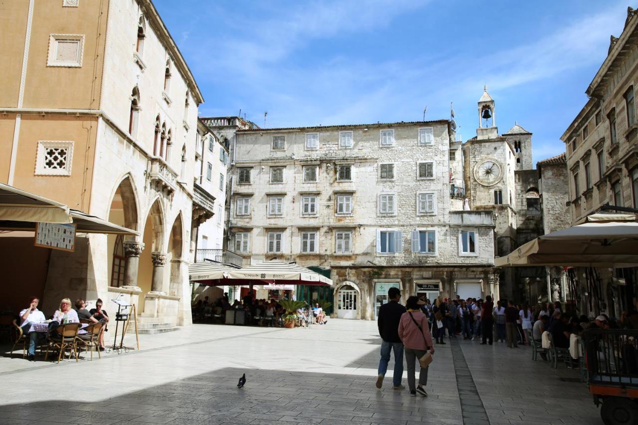 Palace Wall Residences Σπλιτ Εξωτερικό φωτογραφία