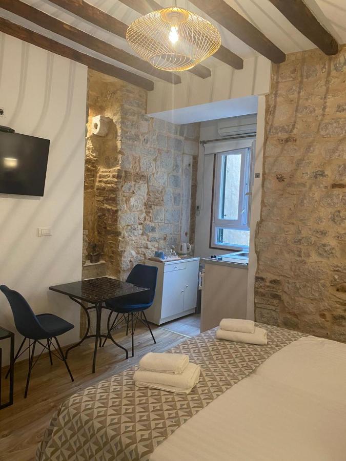 Palace Wall Residences Σπλιτ Εξωτερικό φωτογραφία